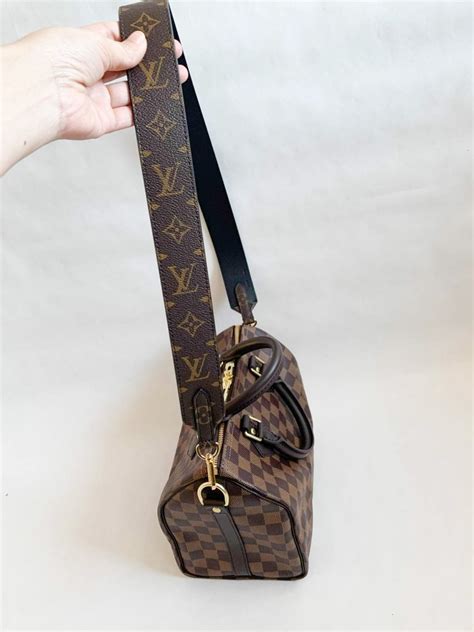 louis vuitton flat pouch|Louis Vuitton pouch with strap.